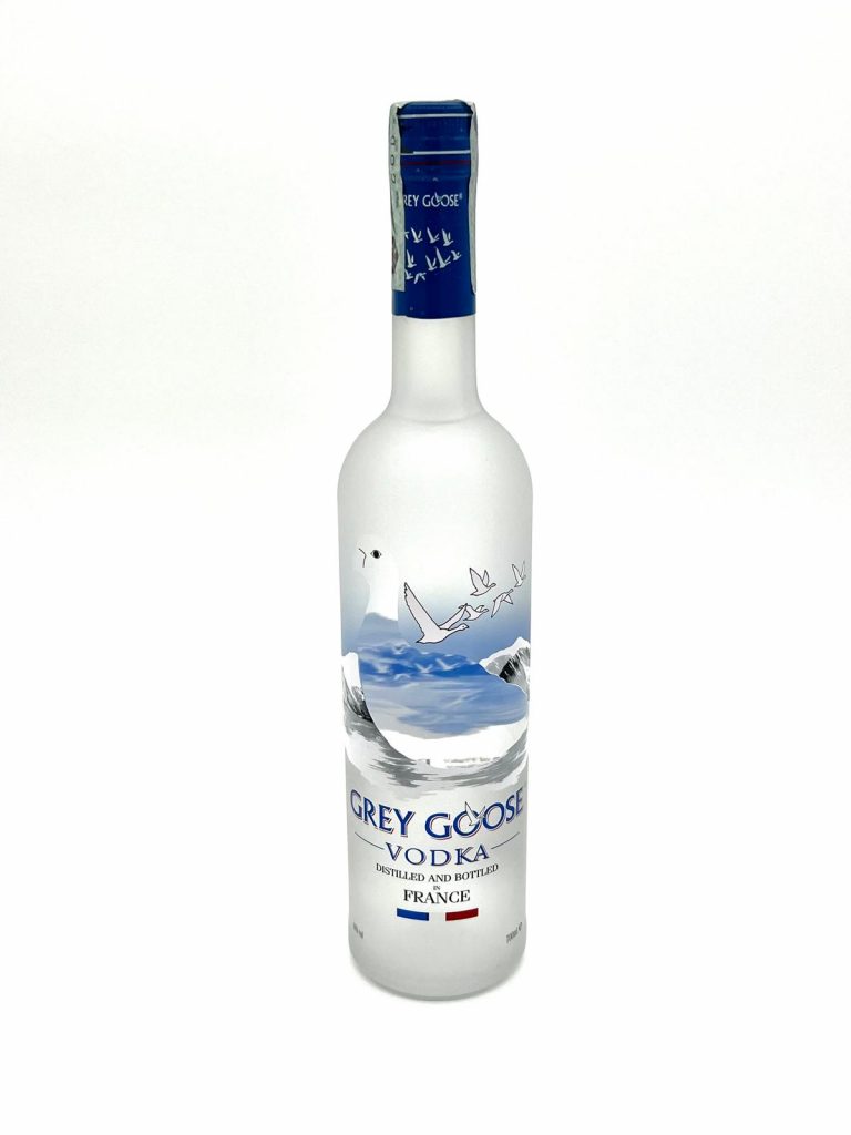 Vodka "Grey Goose" Premium - Bacardi