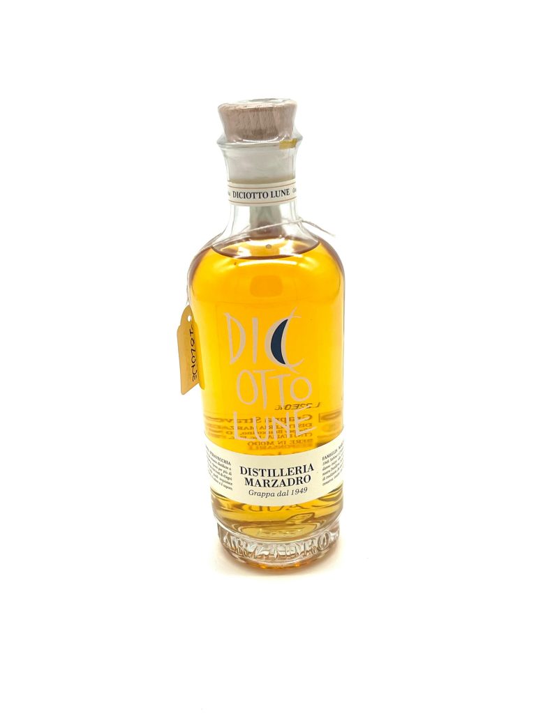 Grappa " Diciotto Lune" - Marzadro