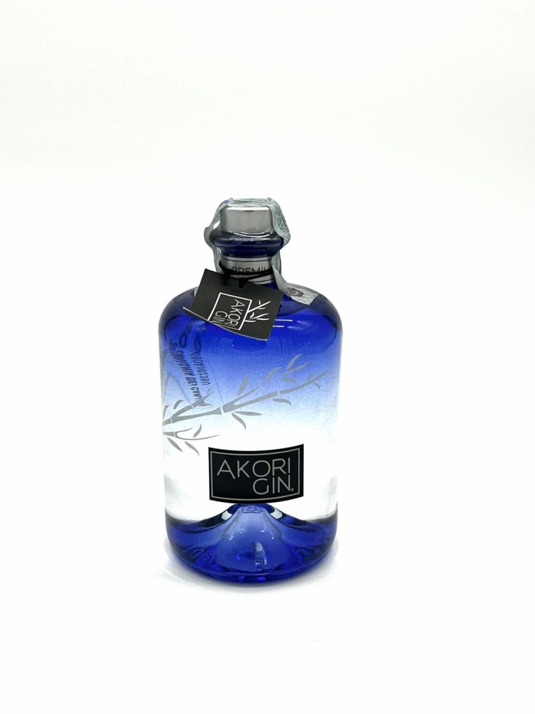 Gin "Akori" - Destilerías Campeny