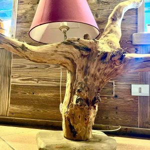 Lampada da Terra in Legno Artigianale